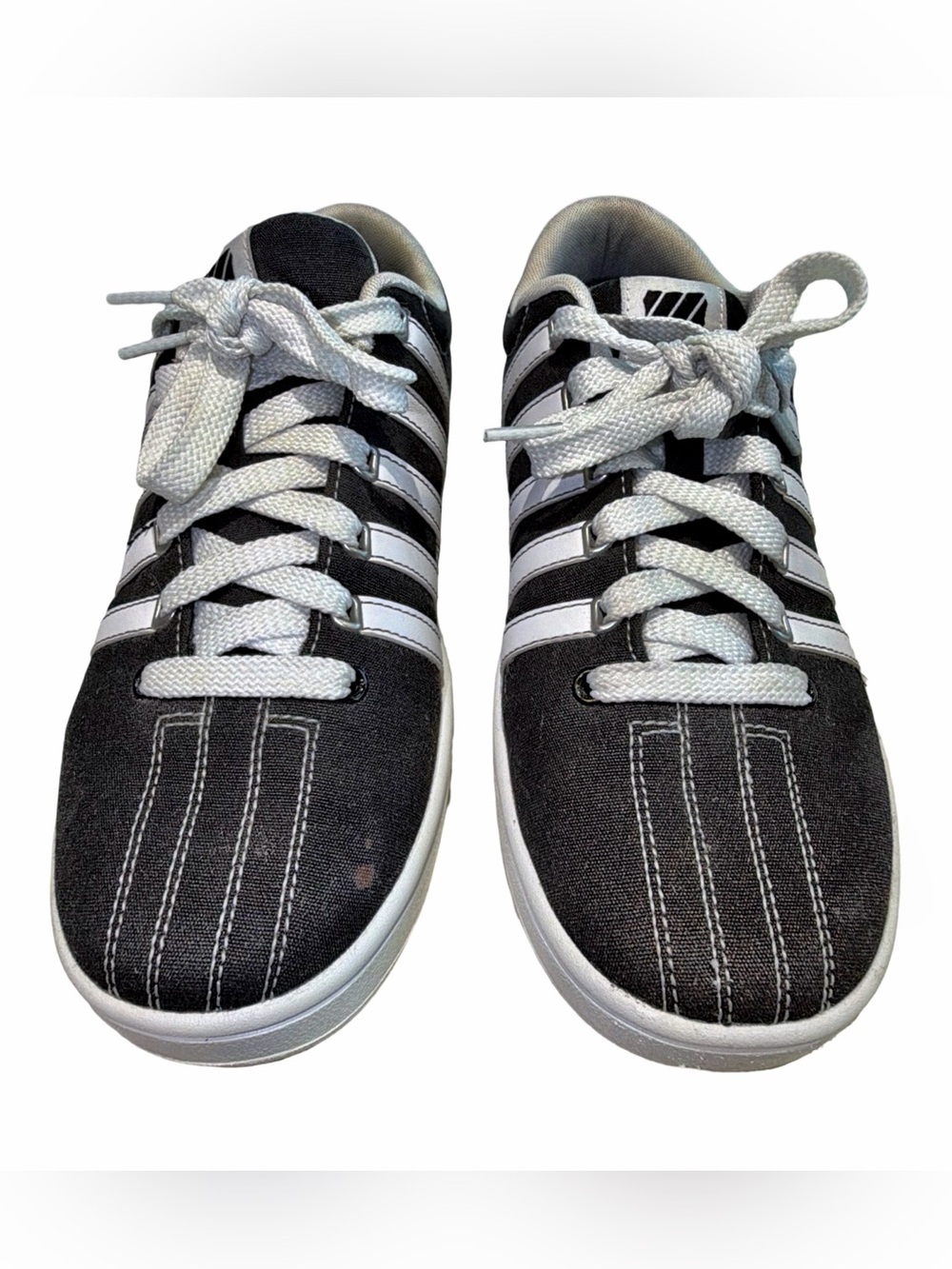 K-Swiss Men's Classic Black & White Sneakers | Swiss Luxury / Size 9